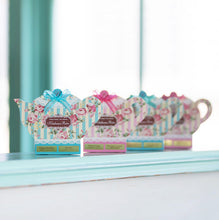 画像をギャラリービューアに読み込む, Premium Teabags in Tea Pot gift Box プレミアムティーバッグギフト エリザベスガーデン&英国人の散歩道 各3g×4個